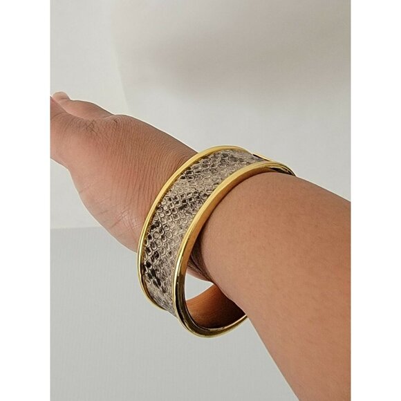St John Gold Tone 9 Inch Snake Skin Wide Bangle - Picture 4 of 10